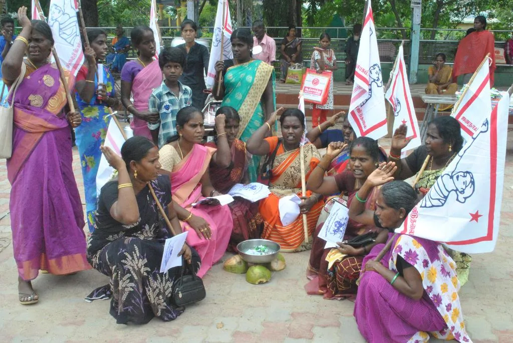  women Association's protest 